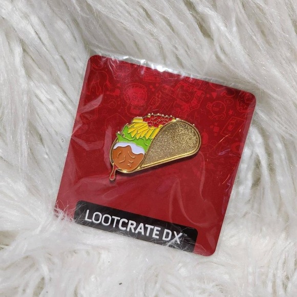 Loot Crate DX Taco Pin Enamel Lapel Brooch Gold Tone New - Picture 1 of 2